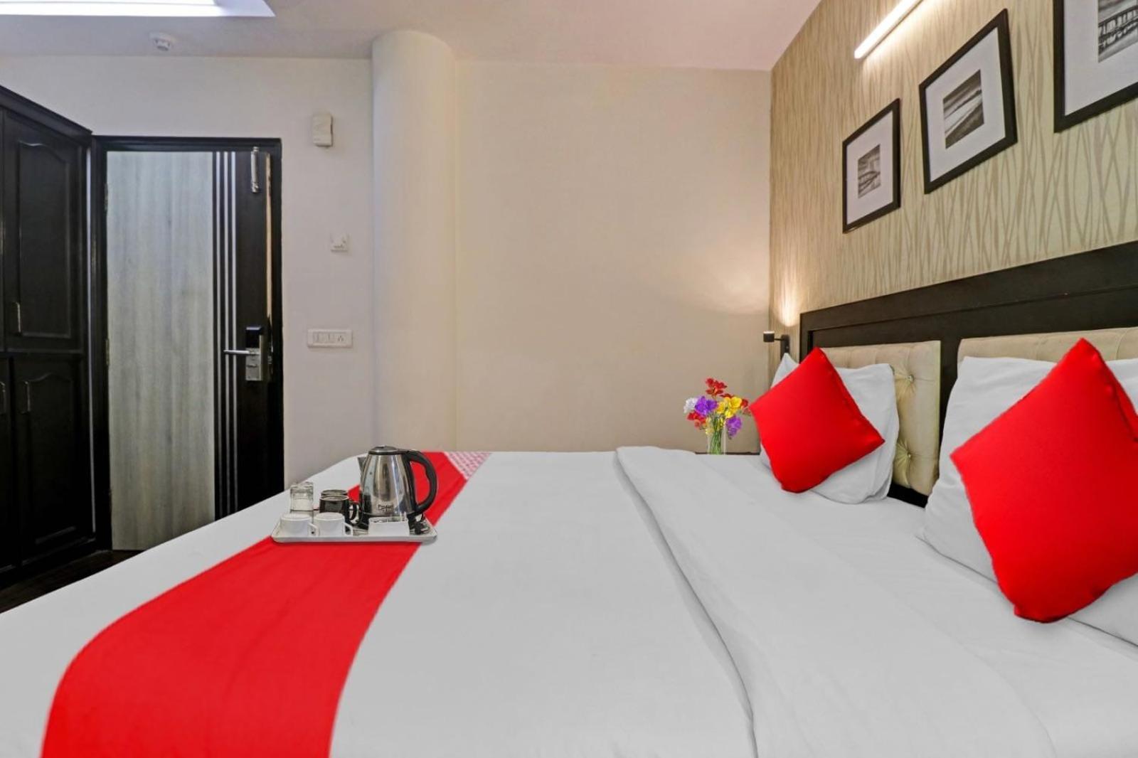 דלהי Hotel O Torento Residency מראה חיצוני תמונה