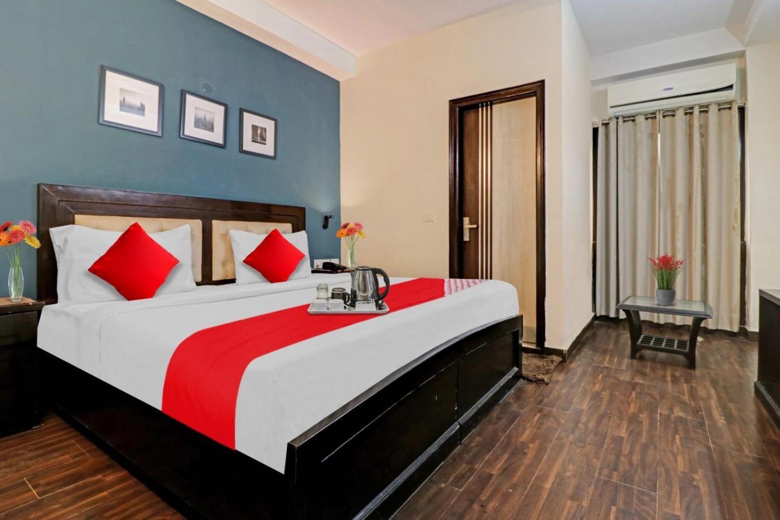 דלהי Hotel O Torento Residency מראה חיצוני תמונה